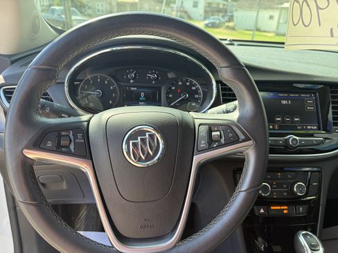 Used 2022 Buick Encore Preferred w/ Safety Package AWD/4WD image 10
