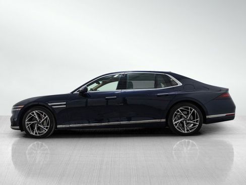 Used 2023 Genesis G90 3.5T image 3