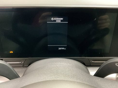 Used 2025 Hyundai Kona SEL image 20