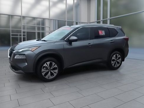 Certified 2023 Nissan Rogue SV w/ SV Premium Package AWD/4WD image 4