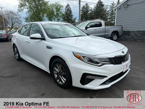 Used 2019 Kia Optima LX FWD image 1