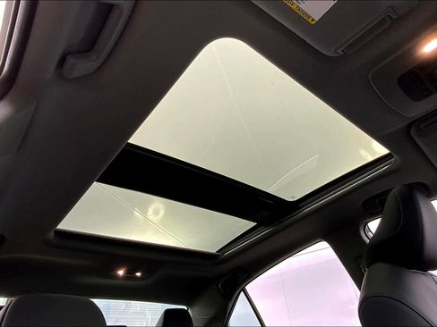 Used 2023 Toyota Camry XSE w/ Cold Weather Package image 13