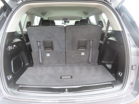 Used 2023 Jeep Grand Cherokee L Limited AWD/4WD image 31