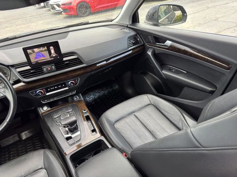Used 2019 Audi Q5 2.0T Premium w/ Convenience Package image 30