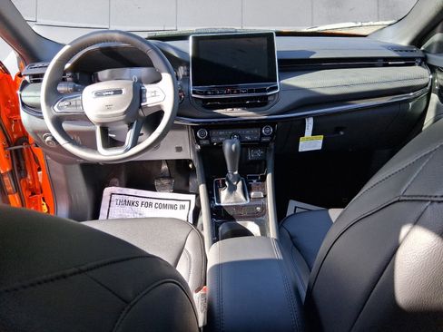 New 2026 Jeep Compass Limited w/ Sun, Sound & Navigation Group image 11