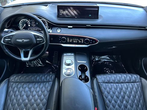 Used 2023 Genesis GV70 3.5T Sport w/ Sport Prestige Package image 14