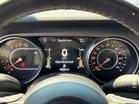 Used 2023 Jeep Gladiator Sport AWD/4WD image 28