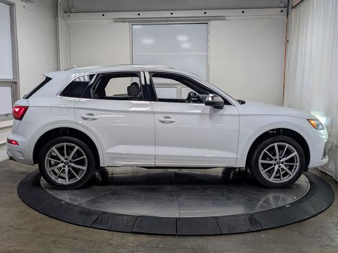 Used 2023 Audi SQ5 Premium Plus w/ Premium Plus Package AWD/4WD image 10