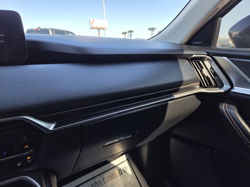 Used 2024 MAZDA CX-90 3.3 Turbo w/ Premium Package image 35