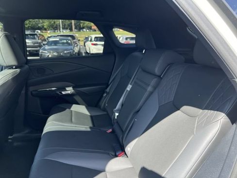 Certified 2024 Lexus RX 350 Premium w/ Convenience Package AWD/4WD image 21
