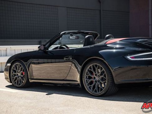 Used 2005 Porsche 911 Carrera S image 61