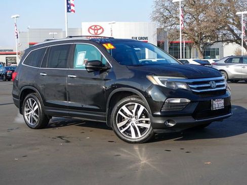 Used 2016 Honda Pilot Touring image 6
