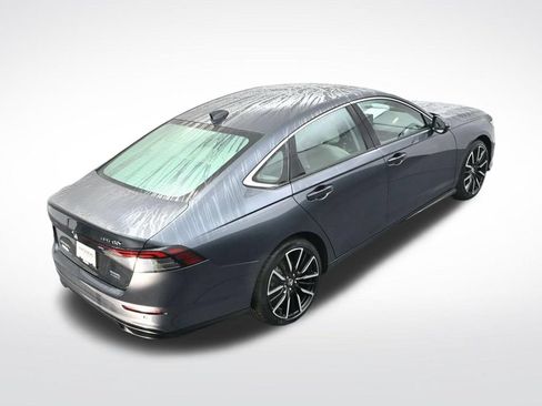 Used 2024 Honda Accord Touring image 33