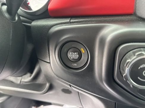 Used 2021 Jeep Wrangler Unlimited Rubicon w/ Uconnect 4C Nav & Sound Group image 20