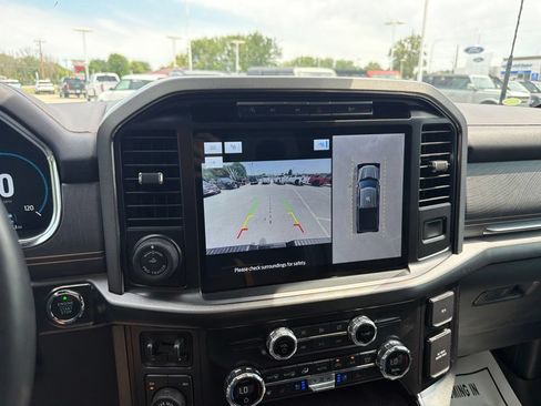 Used 2021 Ford F150 Platinum w/ Equipment Group 701A High AWD/4WD image 29