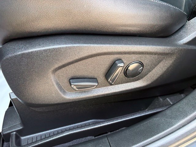 Used 2024 Ford Edge Titanium AWD/4WD image 26