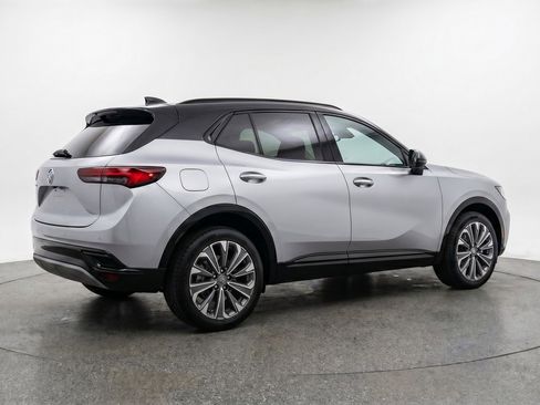 Used 2024 Buick Envision Preferred AWD/4WD image 9