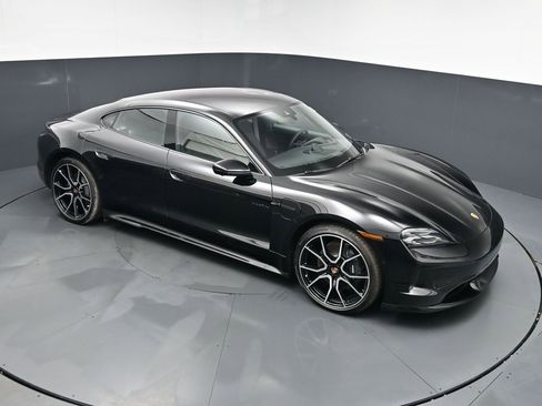 New 2026 Porsche Taycan AWD/4WD image 21
