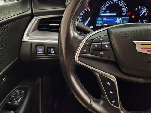 Used 2018 Cadillac XT5 Luxury w/ Driver Awareness Package image 28