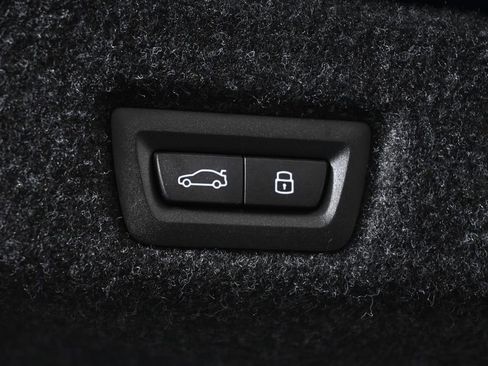 Used 2026 BMW 530i xDrive image 36