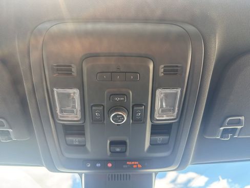 Used 2023 Chevrolet Tahoe Z71 w/ Z71 Off-Road Package AWD/4WD image 44