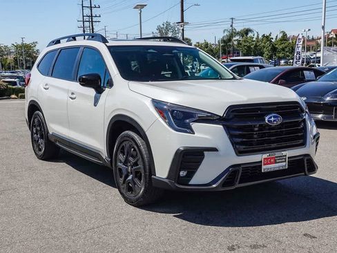 Used 2024 Subaru Ascent Onyx Edition AWD/4WD image 3