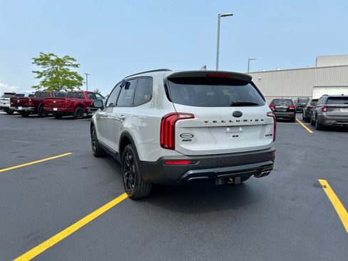 Used 2021 Kia Telluride EX w/ EX Premium Package AWD/4WD image 9