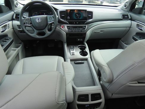 Used 2021 Honda Pilot EX-L image 25