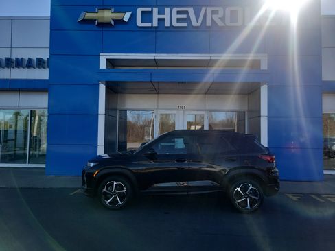Certified 2023 Chevrolet TrailBlazer RS w/ Convenience Package image 6