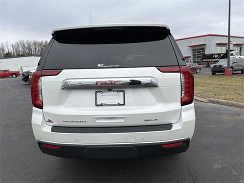 Used 2023 GMC Yukon SLT image 5