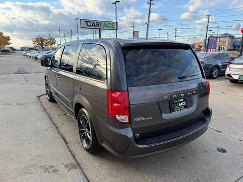 Used 2015 Dodge Grand Caravan SE w/ Quick Order Package 29E SE image 8