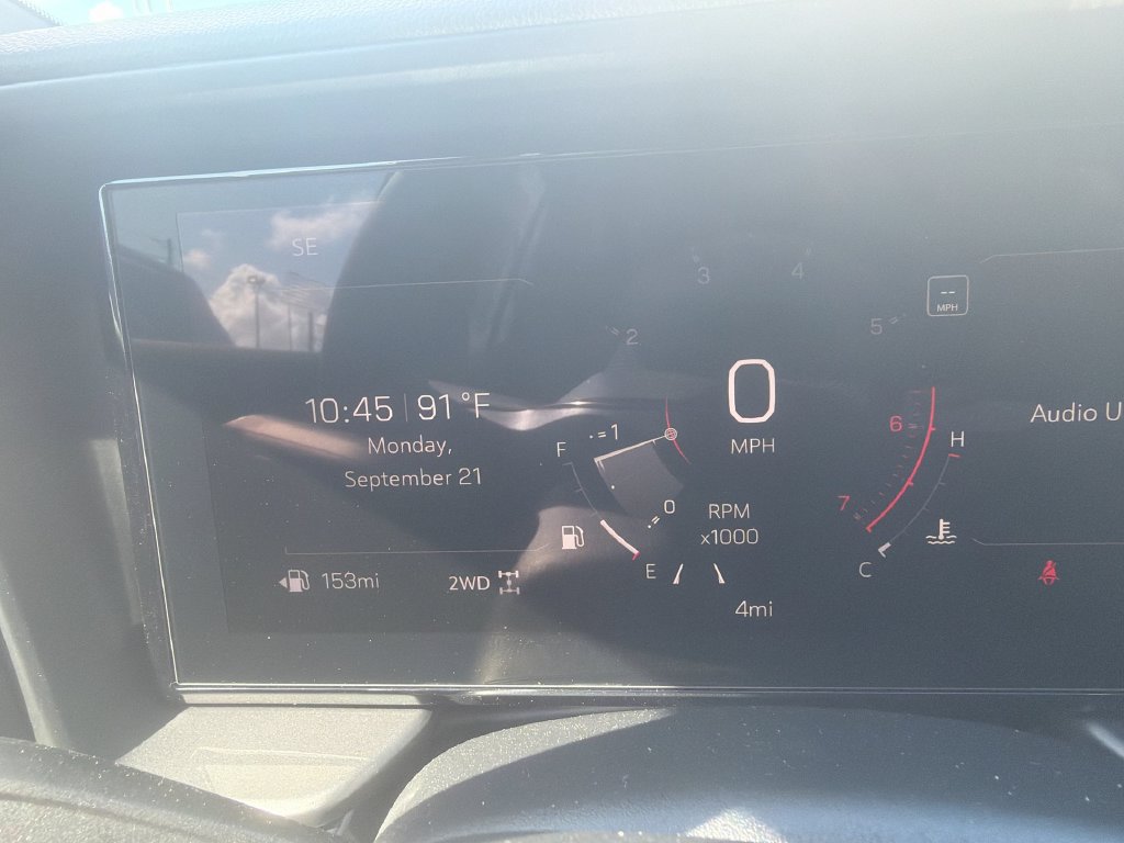New 2027 GMC Terrain AT4 w/ Convenience Package III AWD/4WD image 17