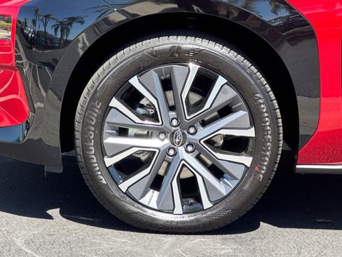 New 2026 Subaru Solterra AWD/4WD image 25