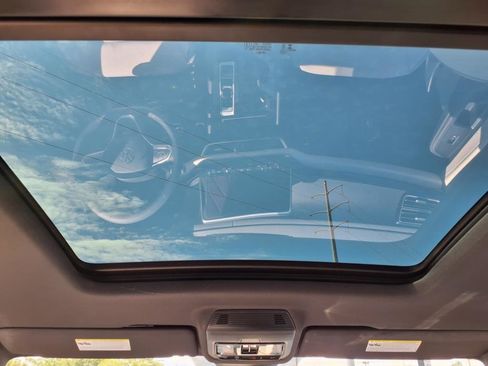 New 2026 Volkswagen Atlas Cross Sport SEL Premium R-Line image 5