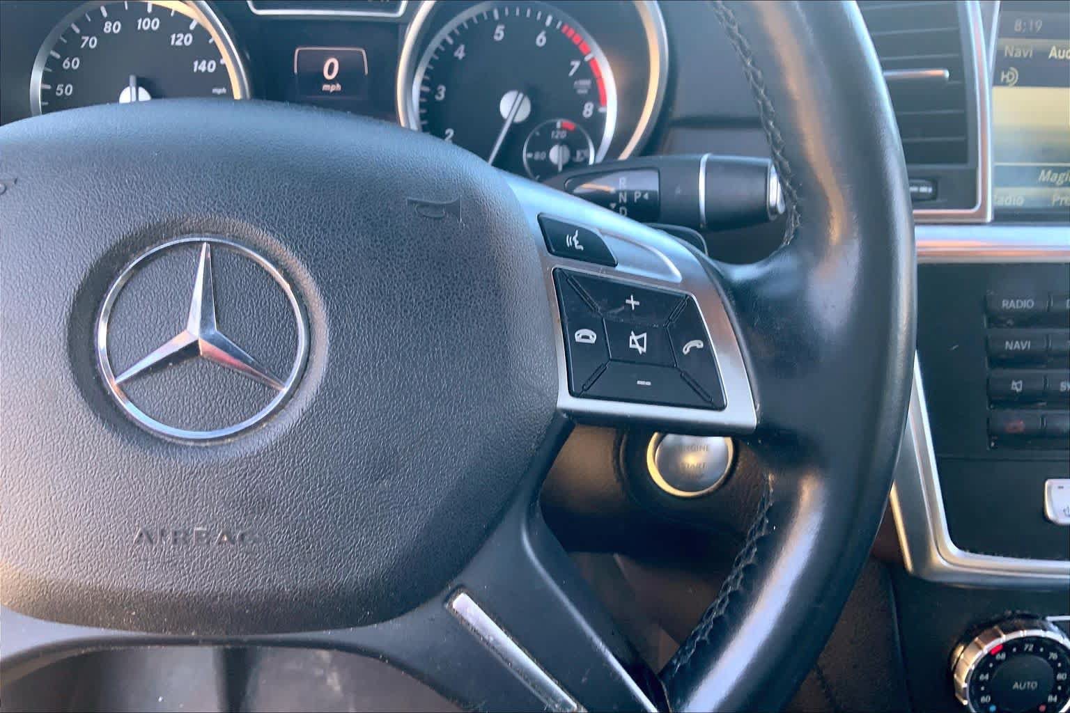 Used 2015 Mercedes-Benz ML 400 4MATIC image 25