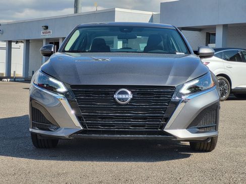 New 2025 Nissan Altima 2.5 SV w/ SV Premium Package image 2