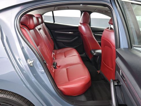 Used 2022 MAZDA MAZDA3 s image 36