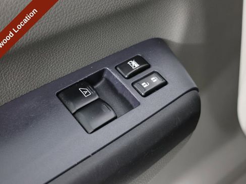 Used 2021 Nissan NV 1500 S image 17