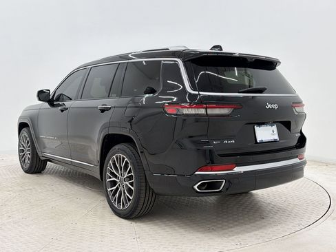 Used 2021 Jeep Grand Cherokee L Summit AWD/4WD image 3