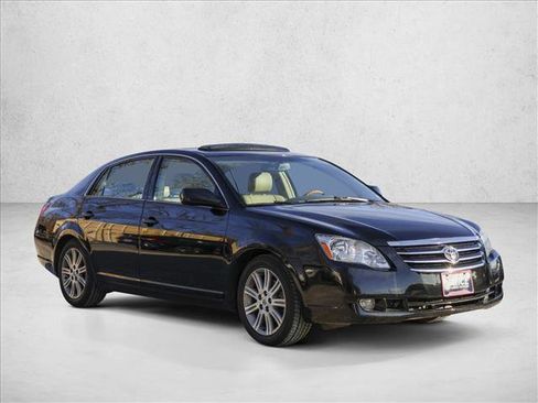 Used 2006 Toyota Avalon Limited image 3