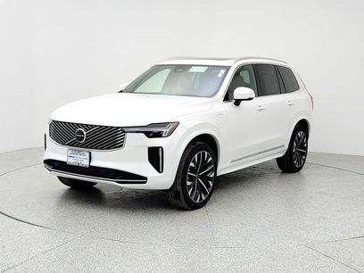 New 2026 Volvo XC90 T8 Plus