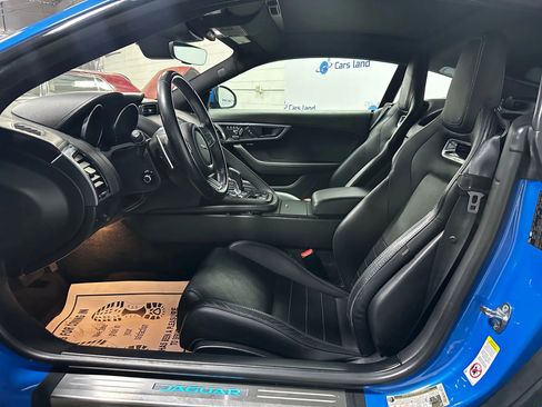 Used 2019 Jaguar F-TYPE Coupe image 10