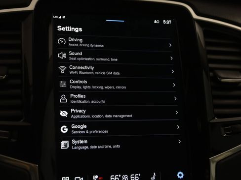 Used 2024 Volvo XC90 B6 Plus w/ Protection Package Premier image 36