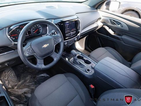 Used 2023 Chevrolet Traverse LT FWD image 19