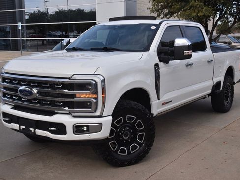 Certified 2024 Ford F250 Platinum image 46