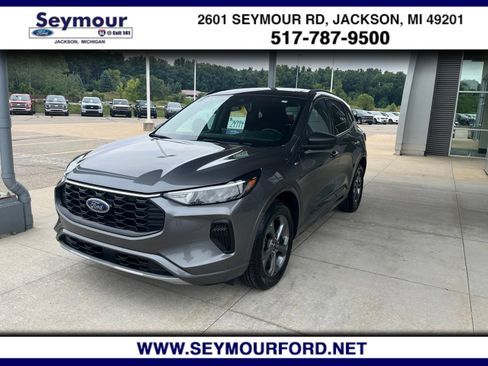 Certified 2024 Ford Escape ST-Line w/ Tech Pack #1 AWD/4WD image 1