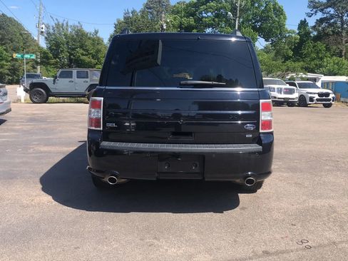 Used 2019 Ford Flex SEL w/ Equipment Group 202A AWD/4WD image 4