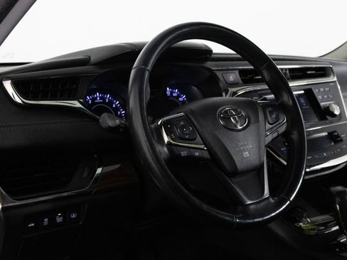Used 2014 Toyota Avalon Limited image 34