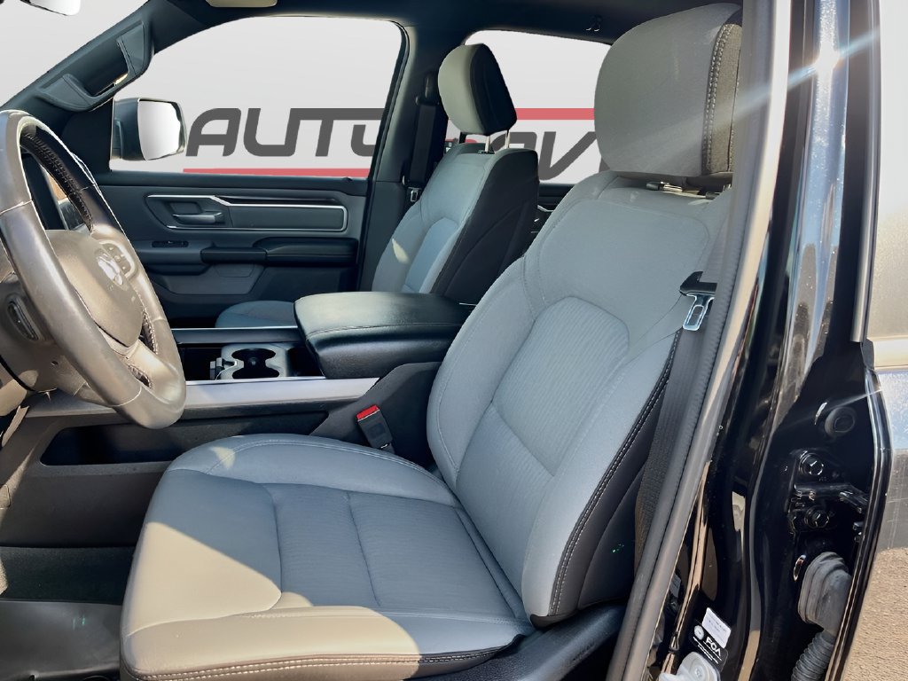 Used 2023 RAM 1500 Big Horn AWD/4WD image 20