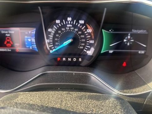 Used 2017 Ford Fusion Titanium image 5